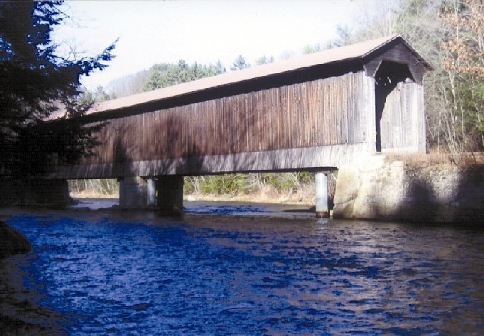 pierbridge5.jpg (105630 bytes)